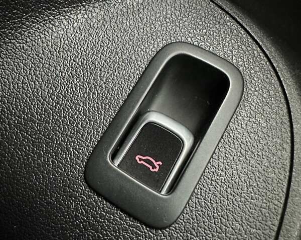 Чорний Ауді Ку 5, об'ємом двигуна 1.98 л та пробігом 157 тис. км за 16200 $, фото 51 на Automoto.ua