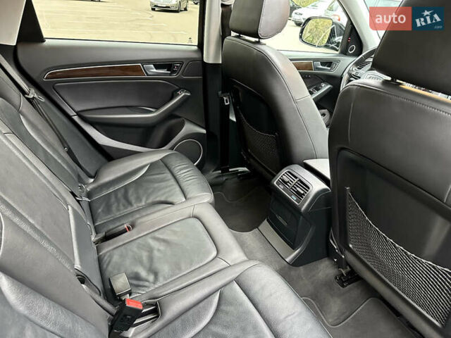 Черный Ауди Ку 5, объемом двигателя 1.98 л и пробегом 129 тыс. км за 19200 $, фото 31 на Automoto.ua