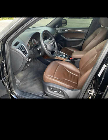 Черный Ауди Ку 5, объемом двигателя 1.98 л и пробегом 139 тыс. км за 18000 $, фото 2 на Automoto.ua