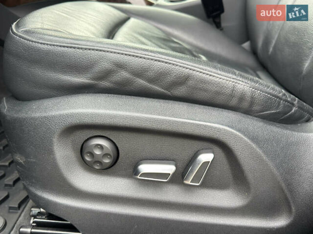 Черный Ауди Ку 5, объемом двигателя 2 л и пробегом 203 тыс. км за 15500 $, фото 25 на Automoto.ua