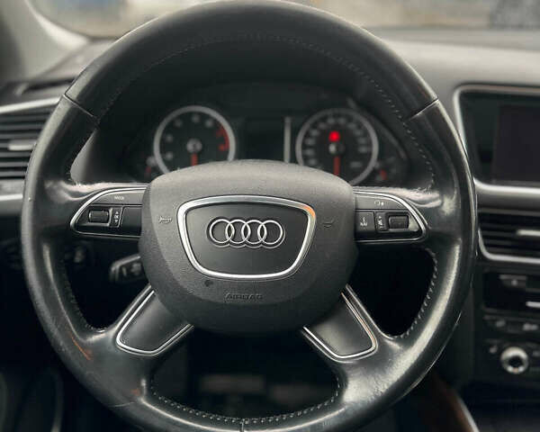 Черный Ауди Ку 5, объемом двигателя 2 л и пробегом 241 тыс. км за 15800 $, фото 24 на Automoto.ua