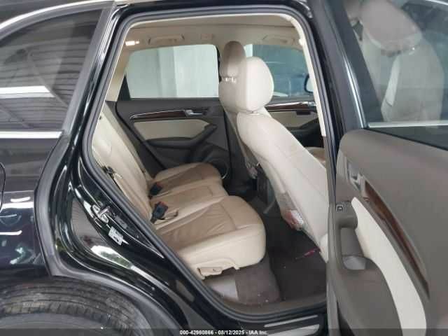 Черный Ауди Ку 5, объемом двигателя 2 л и пробегом 75 тыс. км за 2500 $, фото 7 на Automoto.ua