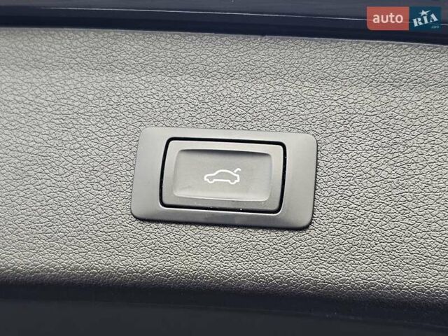 Черный Ауди Ку 5, объемом двигателя 1.97 л и пробегом 174 тыс. км за 24999 $, фото 20 на Automoto.ua