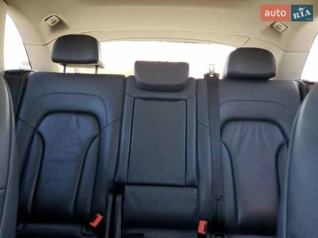 Черный Ауди Ку 5, объемом двигателя 1.98 л и пробегом 68 тыс. км за 3000 $, фото 9 на Automoto.ua