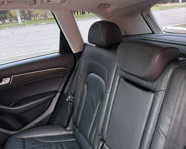 Чорний Ауді Ку 5, об'ємом двигуна 2 л та пробігом 281 тис. км за 15499 $, фото 28 на Automoto.ua