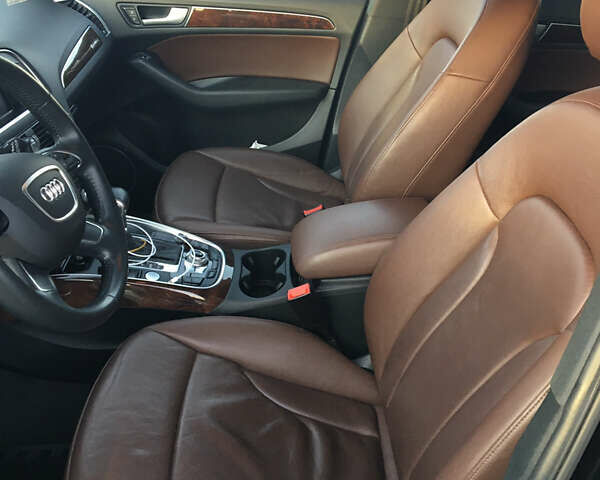 Черный Ауди Ку 5, объемом двигателя 1.98 л и пробегом 204 тыс. км за 16500 $, фото 8 на Automoto.ua