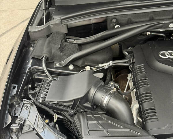 Чорний Ауді Ку 5, об'ємом двигуна 2 л та пробігом 281 тис. км за 15499 $, фото 51 на Automoto.ua