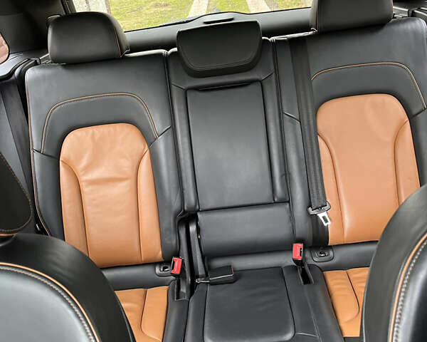 Черный Ауди Ку 5, объемом двигателя 2.97 л и пробегом 156 тыс. км за 25000 $, фото 39 на Automoto.ua