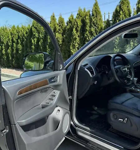 Черный Ауди Ку 5, объемом двигателя 1.98 л и пробегом 122 тыс. км за 13800 $, фото 4 на Automoto.ua