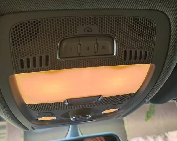 Черный Ауди Ку 5, объемом двигателя 1.98 л и пробегом 134 тыс. км за 18000 $, фото 42 на Automoto.ua