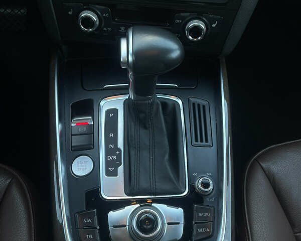 Чорний Ауді Ку 5, об'ємом двигуна 1.97 л та пробігом 137 тис. км за 19900 $, фото 12 на Automoto.ua