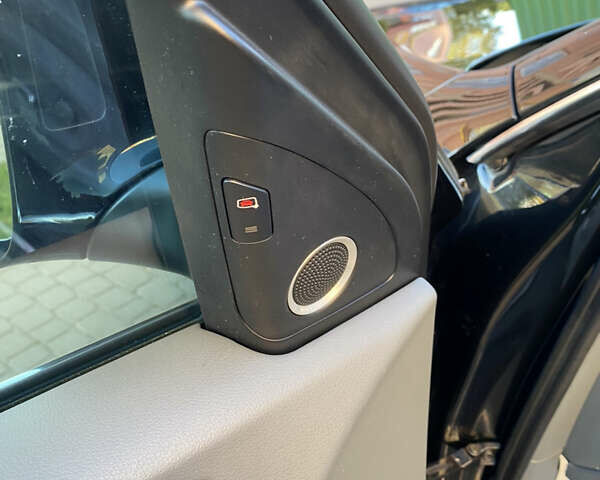 Чорний Ауді Ку 5, об'ємом двигуна 2 л та пробігом 162 тис. км за 14500 $, фото 6 на Automoto.ua