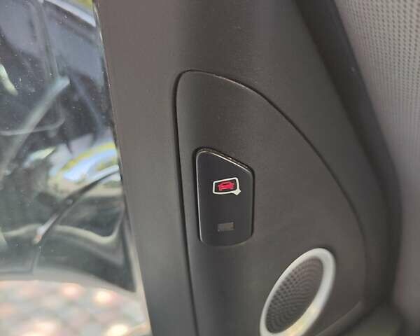 Черный Ауди Ку 5, объемом двигателя 1.98 л и пробегом 134 тыс. км за 18000 $, фото 38 на Automoto.ua