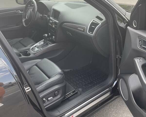 Ауді Ку 5 2015 у Києві на Automoto.ua Чорний Ауді Ку 5, об'ємом двигуна 3 л та пробігом 205 тис. км за 17200 $, фото 4 на Automoto.ua