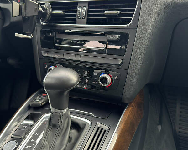 Черный Ауди Ку 5, объемом двигателя 2 л и пробегом 203 тыс. км за 15500 $, фото 44 на Automoto.ua