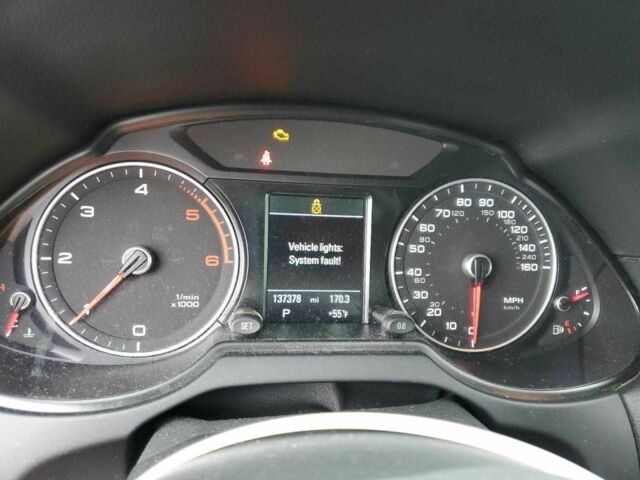 Черный Ауди Ку 5, объемом двигателя 3 л и пробегом 198 тыс. км за 4000 $, фото 8 на Automoto.ua