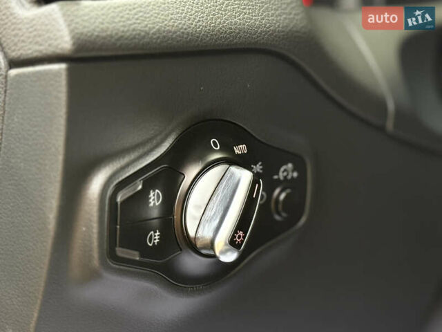 Черный Ауди Ку 5, объемом двигателя 1.97 л и пробегом 236 тыс. км за 13950 $, фото 40 на Automoto.ua