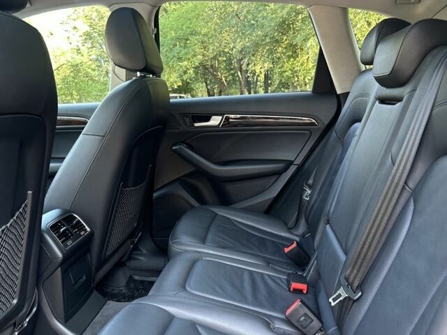 Ауди Ку 5 2015 в Луцке на Automoto.ua Черный Ауди Ку 5, объемом двигателя 2 л и пробегом 156 тыс. км за 15500 $, фото 20 на Automoto.ua