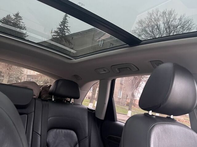 Чорний Ауді Ку 5, об'ємом двигуна 2 л та пробігом 172 тис. км за 14000 $, фото 6 на Automoto.ua