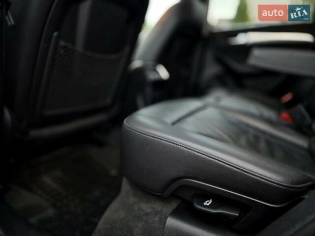 Черный Ауди Ку 5, объемом двигателя 2 л и пробегом 143 тыс. км за 16700 $, фото 52 на Automoto.ua