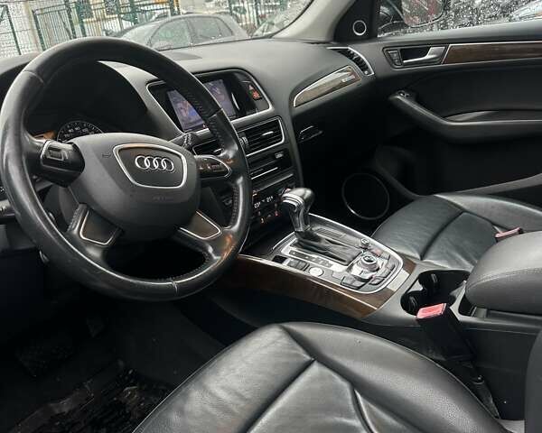 Ауди Ку 5 2015 в Сумах на Automoto.ua Черный Ауди Ку 5, объемом двигателя 2 л и пробегом 241 тыс. км за 16800 $, фото 27 на Automoto.ua