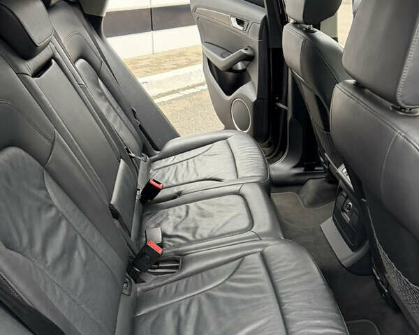 Чорний Ауді Ку 5, об'ємом двигуна 1.98 л та пробігом 250 тис. км за 13300 $, фото 21 на Automoto.ua