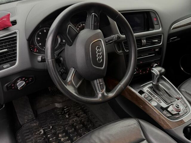 Чорний Ауді Ку 5, об'ємом двигуна 2 л та пробігом 249 тис. км за 15300 $, фото 5 на Automoto.ua