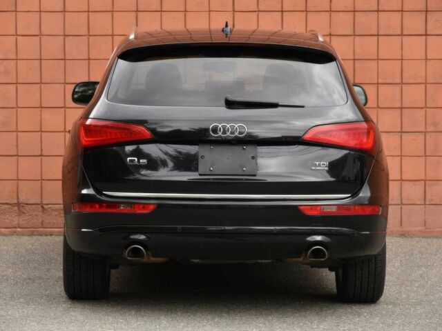 Черный Ауди Ку 5, объемом двигателя 3 л и пробегом 71 тыс. км за 6100 $, фото 6 на Automoto.ua