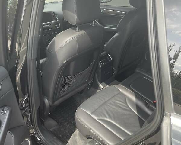 Ауді Ку 5 2015 у Києві на Automoto.ua Чорний Ауді Ку 5, об'ємом двигуна 3 л та пробігом 205 тис. км за 17200 $, фото 6 на Automoto.ua