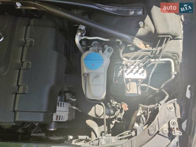 Черный Ауди Ку 5, объемом двигателя 1.98 л и пробегом 134 тыс. км за 18000 $, фото 56 на Automoto.ua