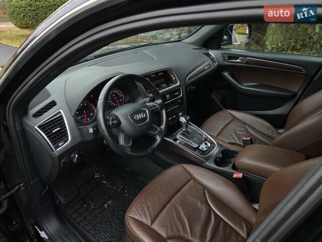 Чорний Ауді Ку 5, об'ємом двигуна 2 л та пробігом 112 тис. км за 15950 $, фото 24 на Automoto.ua