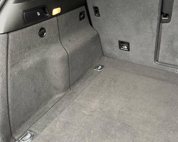 Черный Ауди Ку 5, объемом двигателя 2.97 л и пробегом 156 тыс. км за 25000 $, фото 30 на Automoto.ua