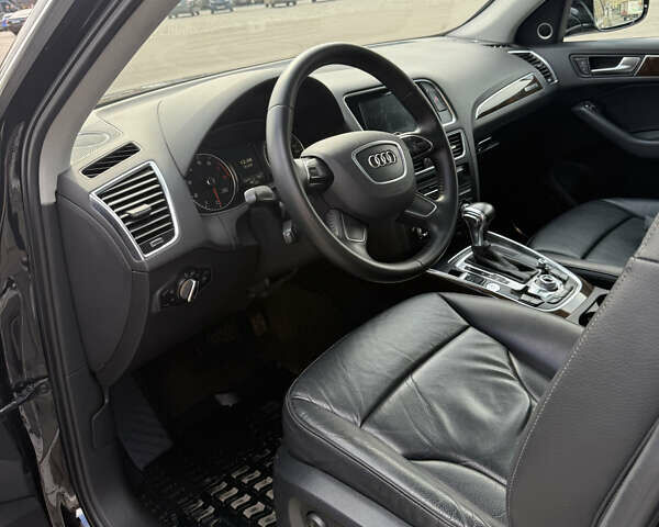 Ауді Ку 5 2015 у Харкові на Automoto.ua Чорний Ауді Ку 5, об'ємом двигуна 1.98 л та пробігом 140 тис. км за 18500 $, фото 3 на Automoto.ua