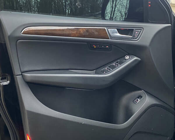 Чорний Ауді Ку 5, об'ємом двигуна 1.98 л та пробігом 153 тис. км за 15850 $, фото 34 на Automoto.ua