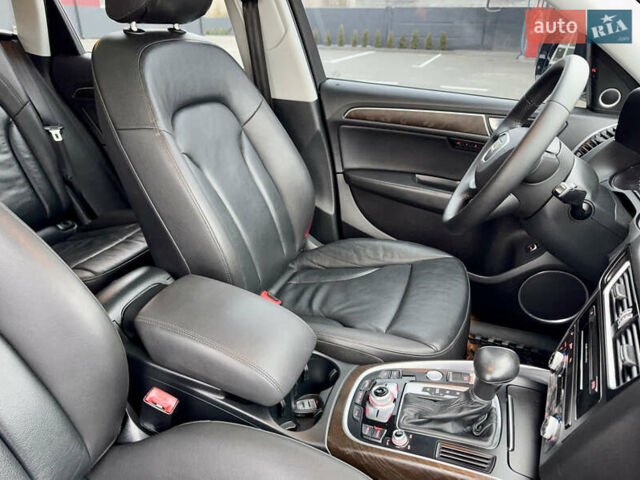 Черный Ауди Ку 5, объемом двигателя 2 л и пробегом 163 тыс. км за 15477 $, фото 34 на Automoto.ua