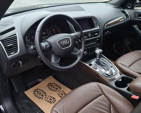 Черный Ауди Ку 5, объемом двигателя 0 л и пробегом 205 тыс. км за 15800 $, фото 9 на Automoto.ua