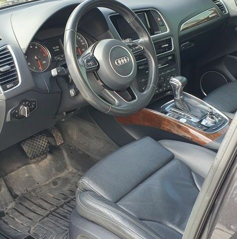 Чорний Ауді Ку 5, об'ємом двигуна 3 л та пробігом 251 тис. км за 16000 $, фото 11 на Automoto.ua