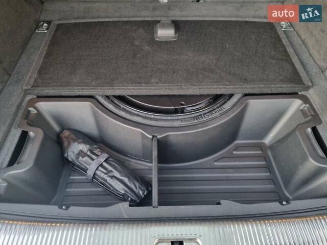 Черный Ауди Ку 5, объемом двигателя 2 л и пробегом 206 тыс. км за 15999 $, фото 57 на Automoto.ua