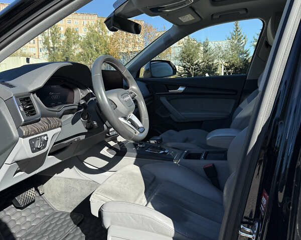 Черный Ауди Ку 5, объемом двигателя 2 л и пробегом 159 тыс. км за 38500 $, фото 14 на Automoto.ua