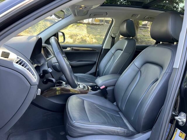 Чорний Ауді Ку 5, об'ємом двигуна 2 л та пробігом 80 тис. км за 7500 $, фото 8 на Automoto.ua