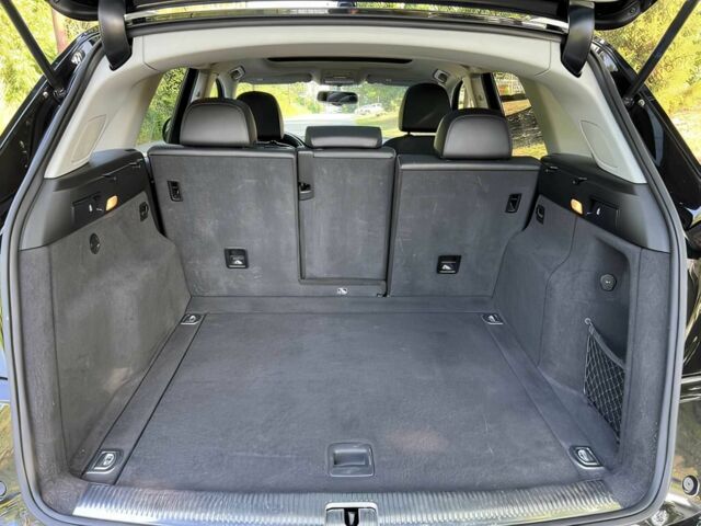 Чорний Ауді Ку 5, об'ємом двигуна 2 л та пробігом 80 тис. км за 7500 $, фото 14 на Automoto.ua