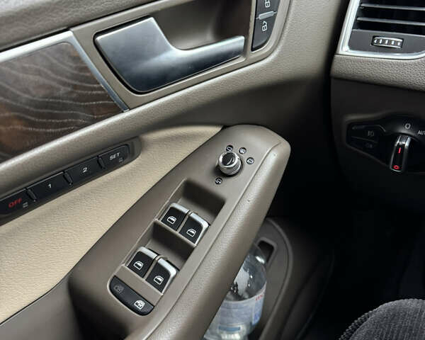 Чорний Ауді Ку 5, об'ємом двигуна 2 л та пробігом 198 тис. км за 17950 $, фото 12 на Automoto.ua