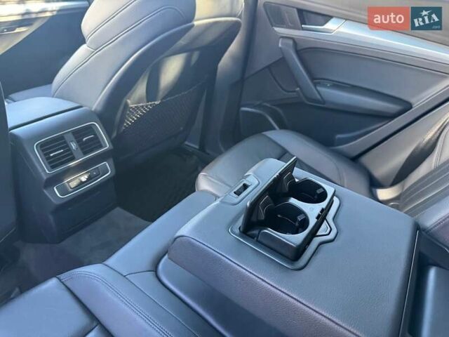 Черный Ауди Ку 5, объемом двигателя 2 л и пробегом 199 тыс. км за 29000 $, фото 76 на Automoto.ua