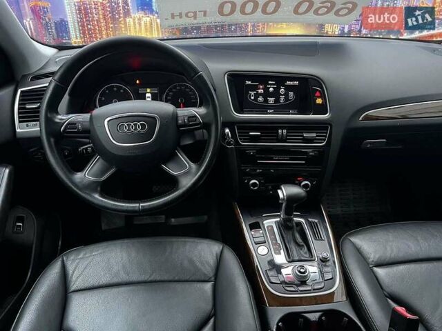 Черный Ауди Ку 5, объемом двигателя 2 л и пробегом 200 тыс. км за 15584 $, фото 9 на Automoto.ua