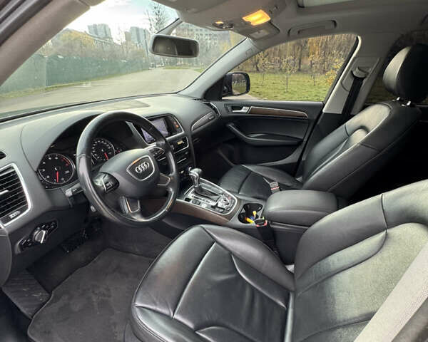 Черный Ауди Ку 5, объемом двигателя 1.98 л и пробегом 171 тыс. км за 17000 $, фото 14 на Automoto.ua