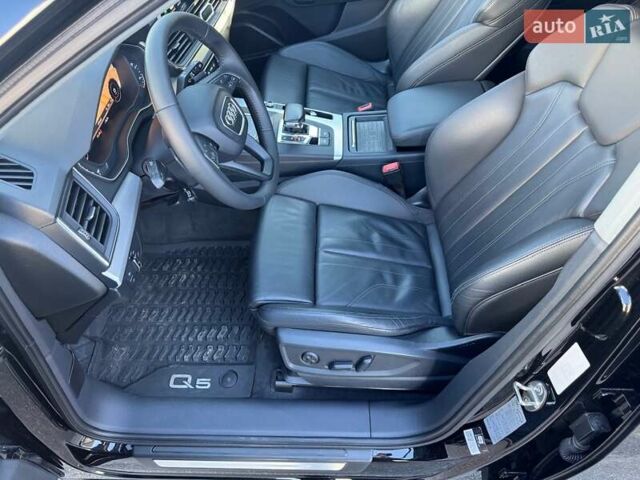 Черный Ауди Ку 5, объемом двигателя 2 л и пробегом 199 тыс. км за 29000 $, фото 35 на Automoto.ua