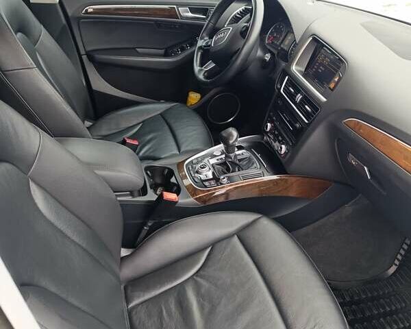 Черный Ауди Ку 5, объемом двигателя 1.98 л и пробегом 173 тыс. км за 14500 $, фото 12 на Automoto.ua