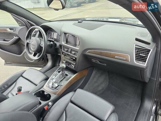 Черный Ауди Ку 5, объемом двигателя 3 л и пробегом 178 тыс. км за 14800 $, фото 17 на Automoto.ua