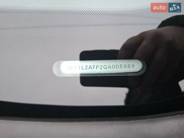 Черный Ауди Ку 5, объемом двигателя 0 л и пробегом 205 тыс. км за 15800 $, фото 17 на Automoto.ua