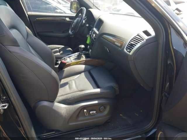 Черный Ауди Ку 5, объемом двигателя 2 л и пробегом 97 тыс. км за 2300 $, фото 4 на Automoto.ua